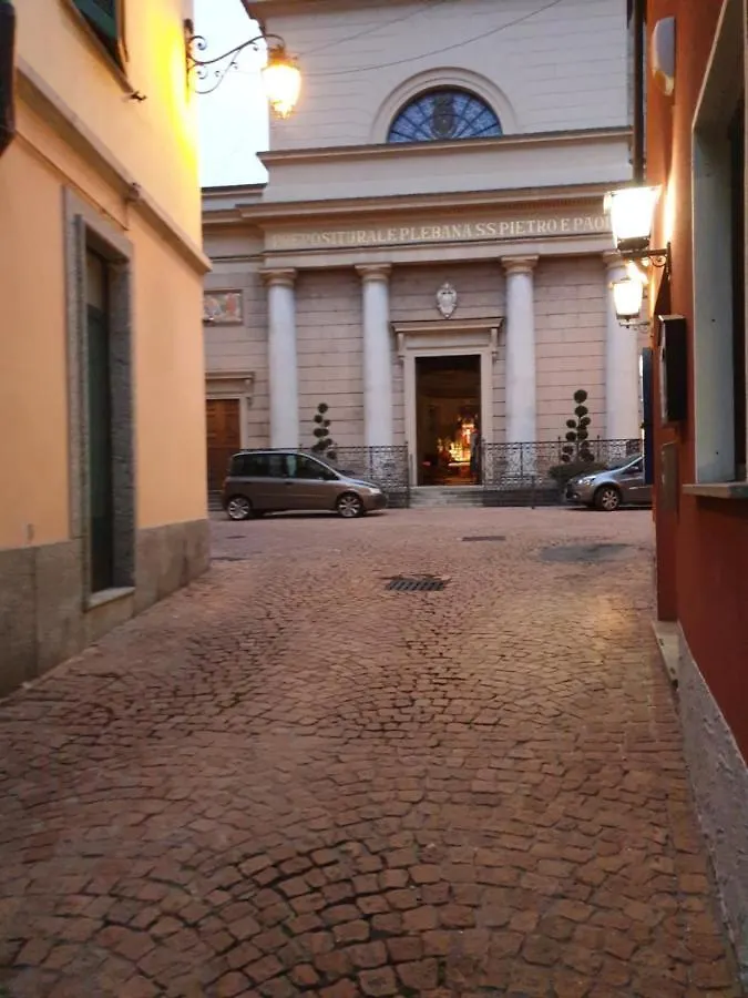 The Woman'S House